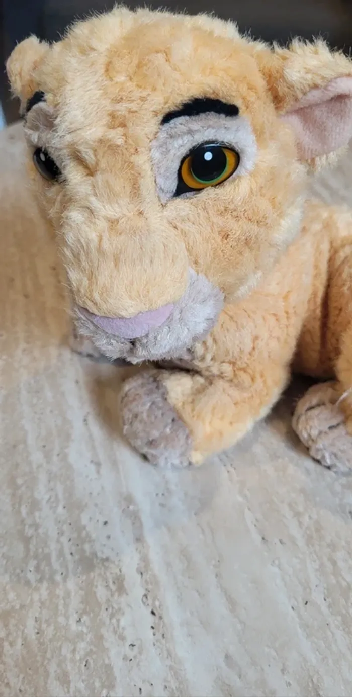 Peluche Disney Le Roi Lion Nala – Vintage Collection Officielle - Beige - Très bon état - photo numéro 2