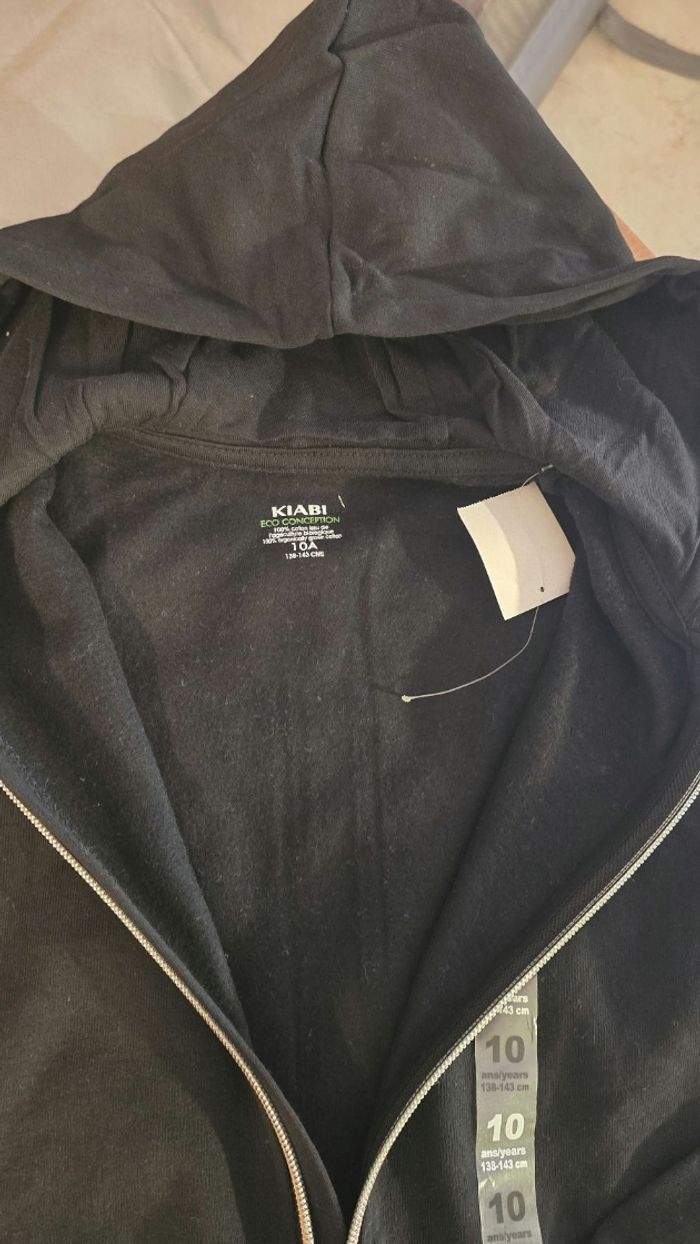 (Neufs non portés) 🏷🩷🥰🩷 suoerbe ensemble  sweat et pantalon molleton 10 ans fille 🩷🥰😍 - photo numéro 5