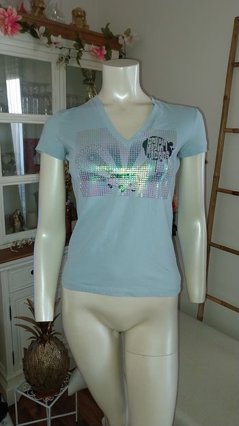 Top t-shirt Calvin Klein Taille s/ m très bon état