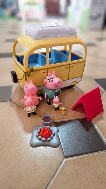 Camping car Peppa ping