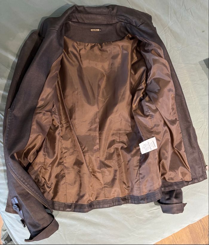 Veste collection WoM - photo numéro 3