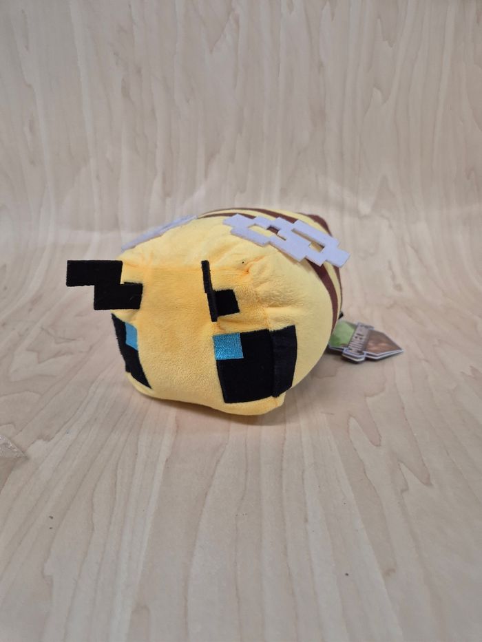 Petite peluche abeille Minecraft