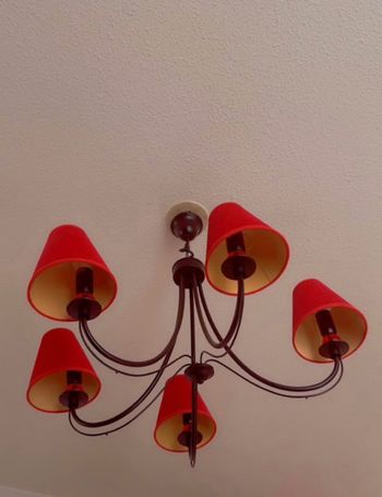 Très joli Lustre