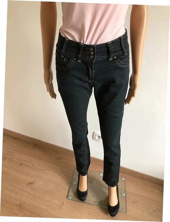 Jean noir pour femme Bréal taille 36 excellent état