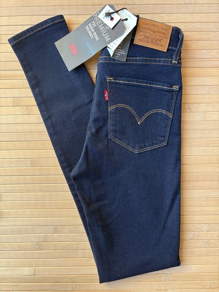 Jean Levi’s 721 high-rise skinny