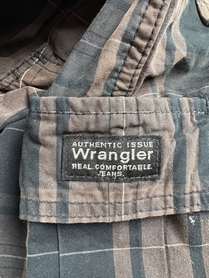 Short cargo Wrangler | Noir et marron | Taille W32 - photo numéro 4