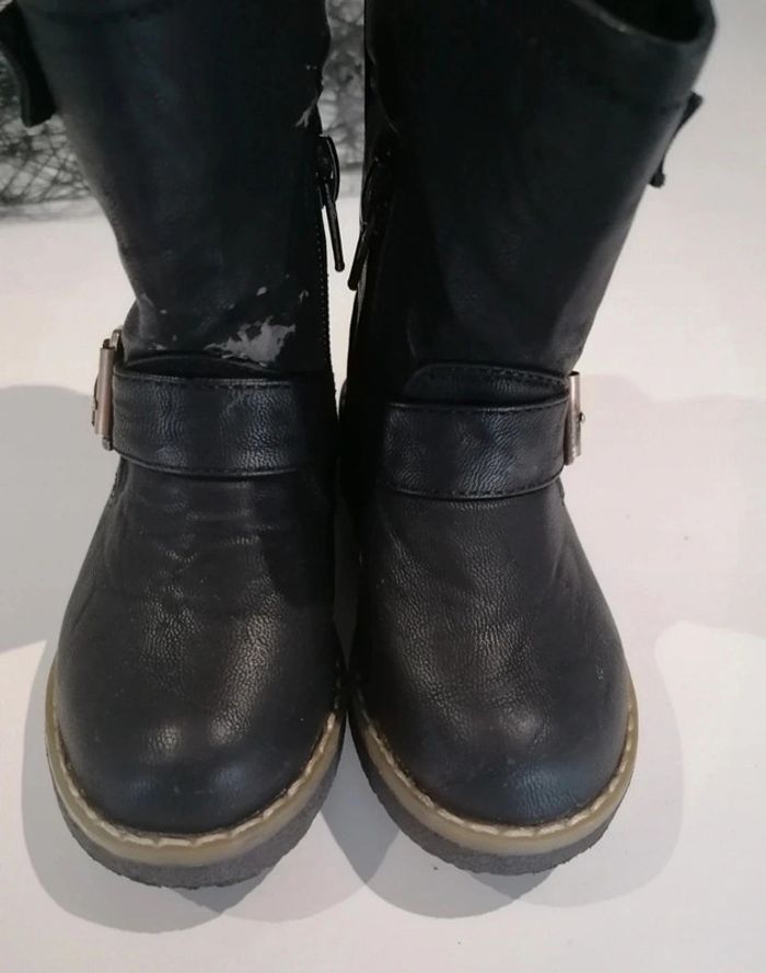 Bottes T 24 abîmé 👧🏻 - photo numéro 8
