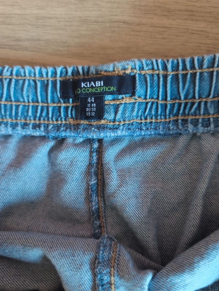 Jolie jupe en jean - photo numéro 3