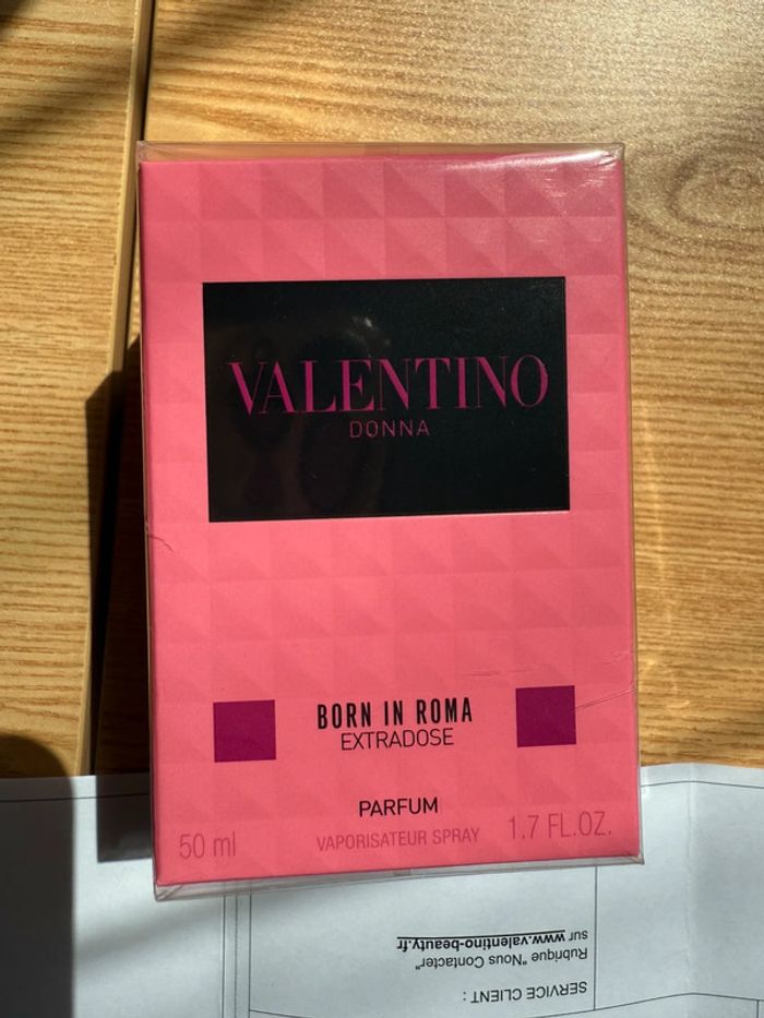 Valentino extradose - photo numéro 2