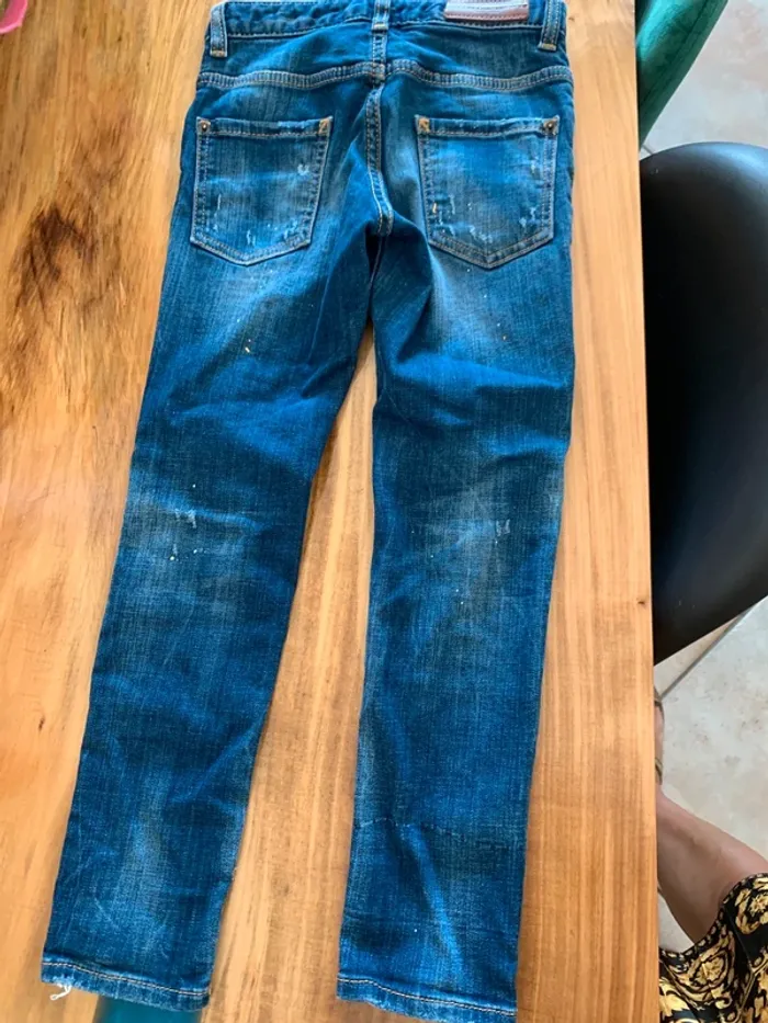 Jean DSquared2 taille 8 ans - photo numéro 6