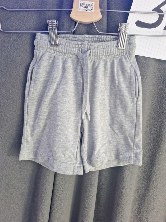 Short Kiabi 3 ans - photo numéro 2
