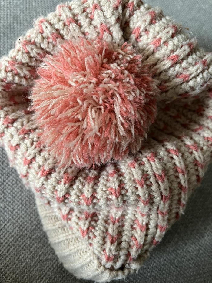Bonnet à pompon beige et rose - photo numéro 4