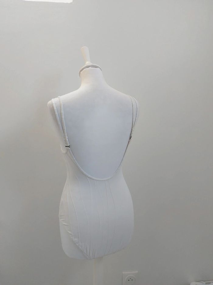 Maillot de bain une pièce blanc taille S bonnet B - photo numéro 3