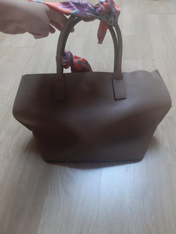 Magnifique sac à main beige H&M - photo numéro 2