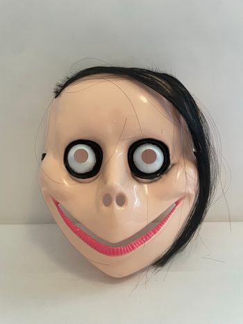 Masque momo