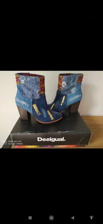 Bottines Desigual comme neuve 39