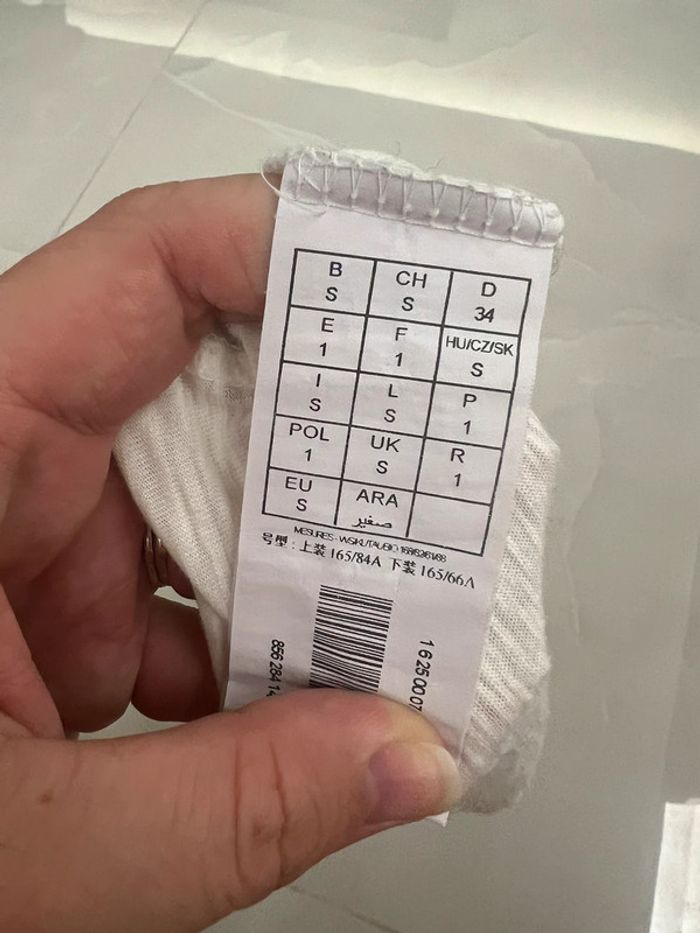 Teeshirt promod taille 34 - photo numéro 5