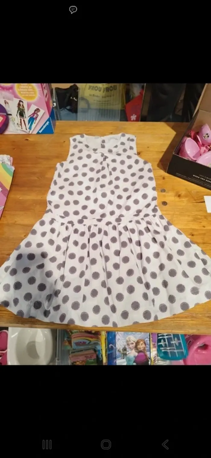 Robe okaidi