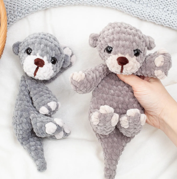 🦦🧶 Doudou Loutre – Crochet fait main