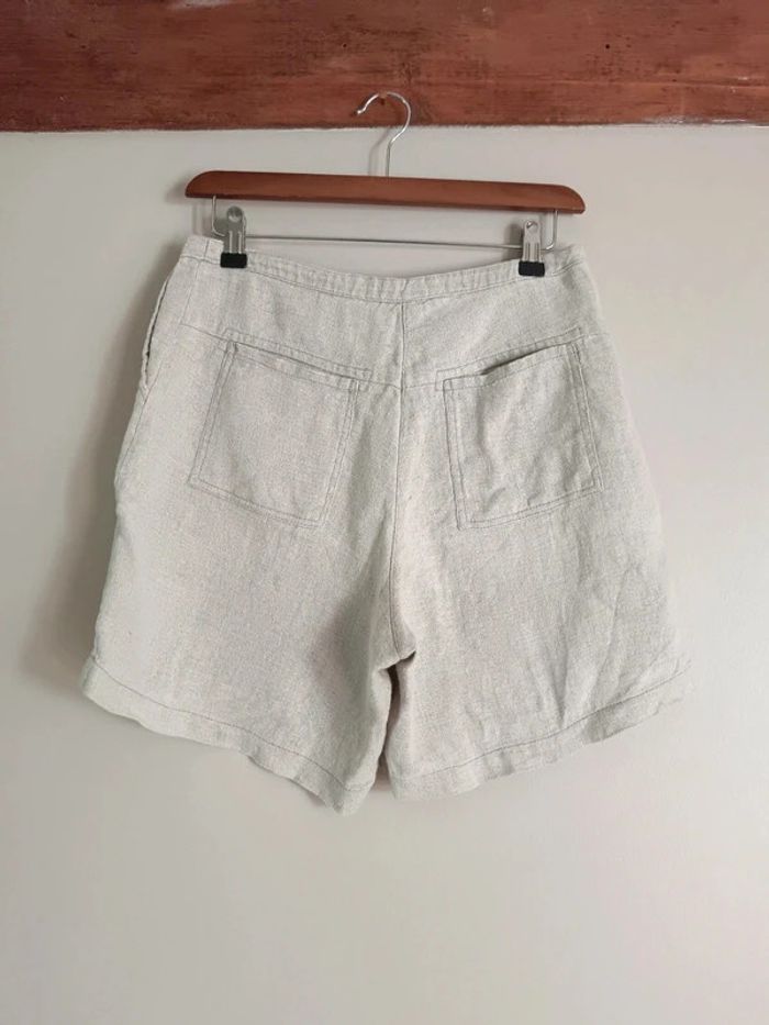 Short beige large en lin - photo numéro 7