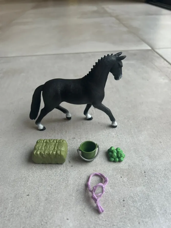 Cheval Schleich + accessoires - photo numéro 4