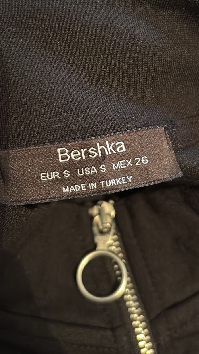 Robe noire manches longues léopard Bershka T36 - photo numéro 4