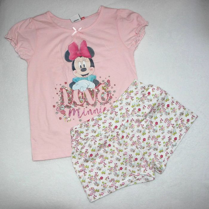 pyjama short 5-6 ans minnie disney neuf