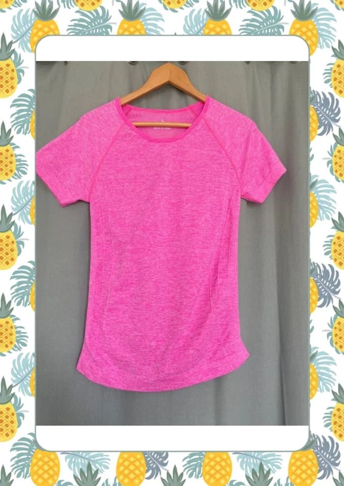 T-shirt de sport Neuf 🏀 Taille L -