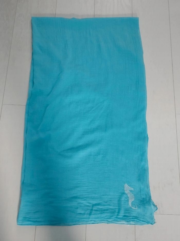 Étole turquoise en voile de coton - photo numéro 2