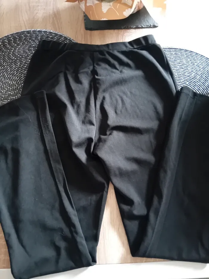 Pantalon leggings jambe large taille M - photo numéro 4