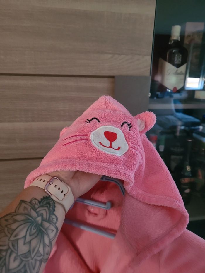 Peignoir fille avec tête d'ourson, rose, taille 6 ans - photo numéro 3
