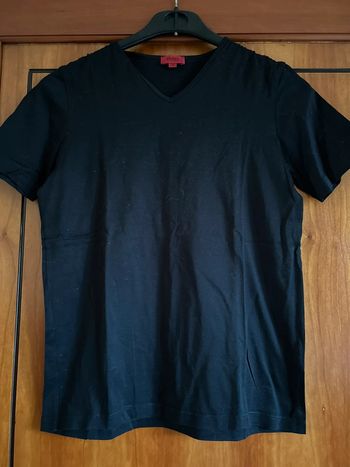 Lot 2 t-shirts noir Hugo Boss 38
