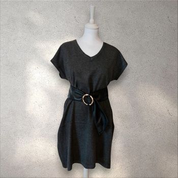 Robe pull manches courtes grise taille unique