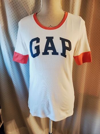 T-shirt GAP blanc, taille XS, TBE!
