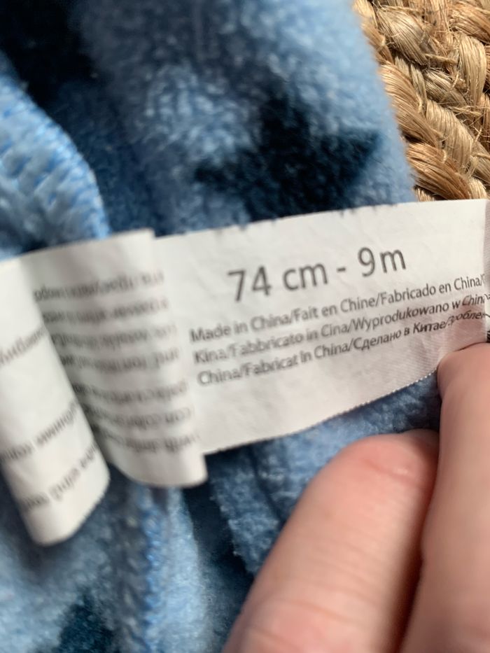 Sur pyjama 9 mois - photo numéro 3