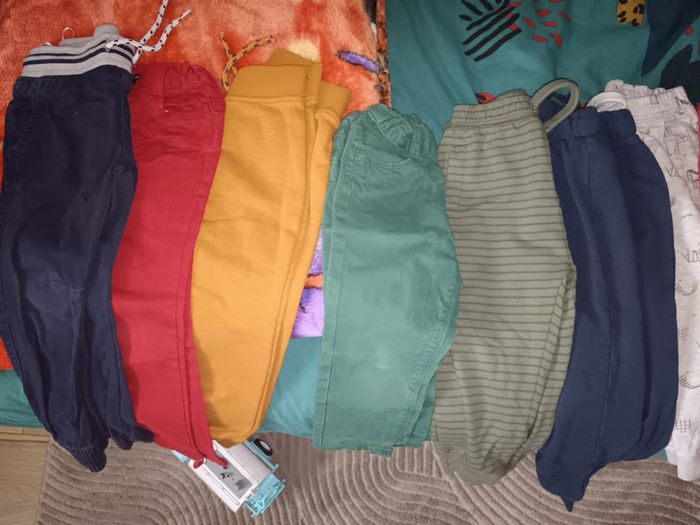 Lot de pantalon garçon - photo numéro 2