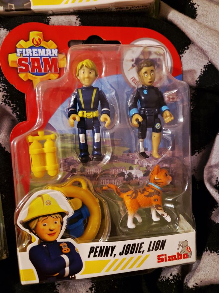 Sam le pompier lot de 4 packs de figurines - photo numéro 4