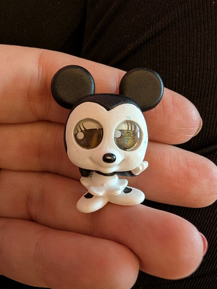 Adoorable Minnie noir et blanc Disney - photo numéro 5