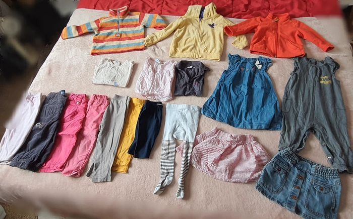 Lot 12 mois fille (18 pièces)