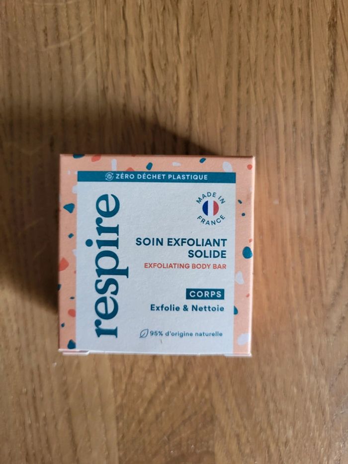 Soin exfoliant solide pour le corps Respire - Neuf - photo numéro 2