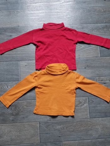 Lot de 2 sous pull taille 2 ans bon état