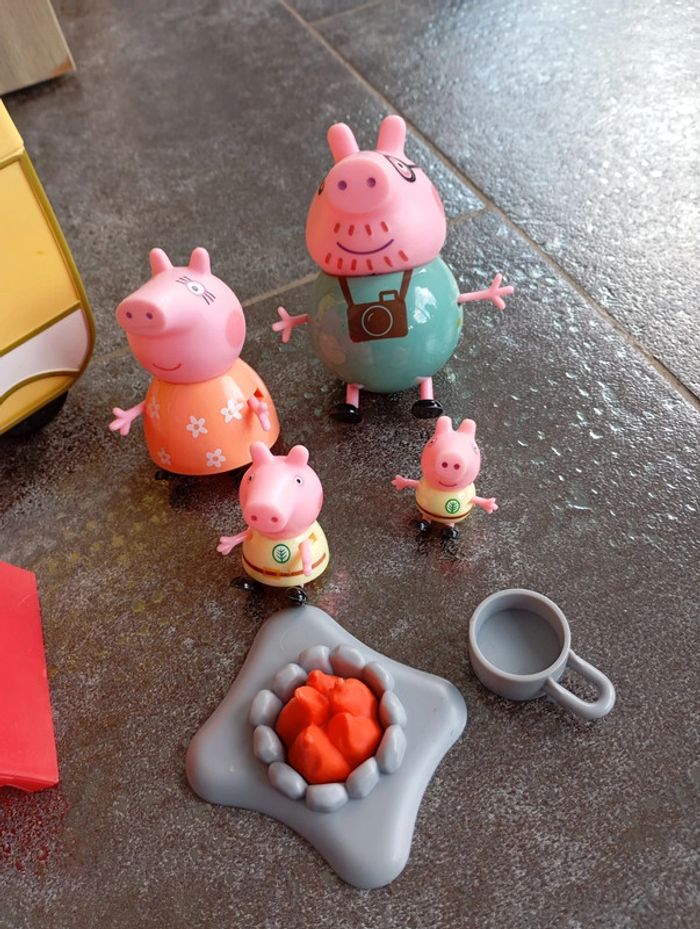 Peppa Pig camping car + tente - photo numéro 6