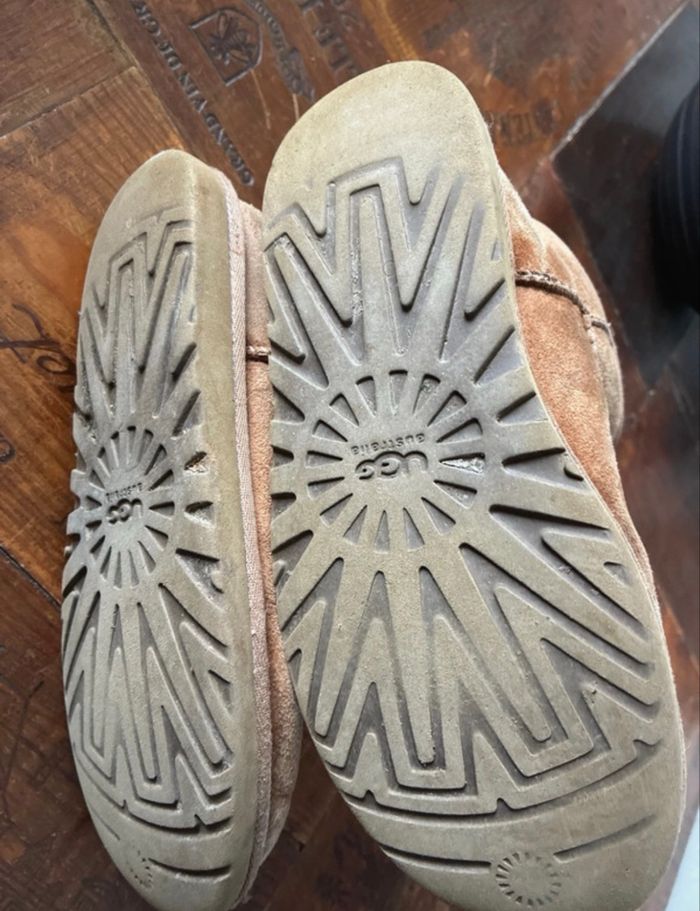 Bottines UGG pointure 37 - photo numéro 6