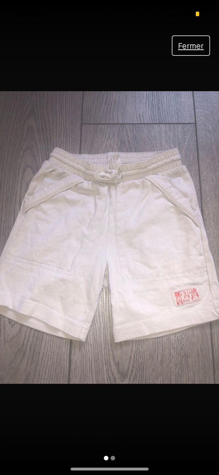 Short beige 2 ans