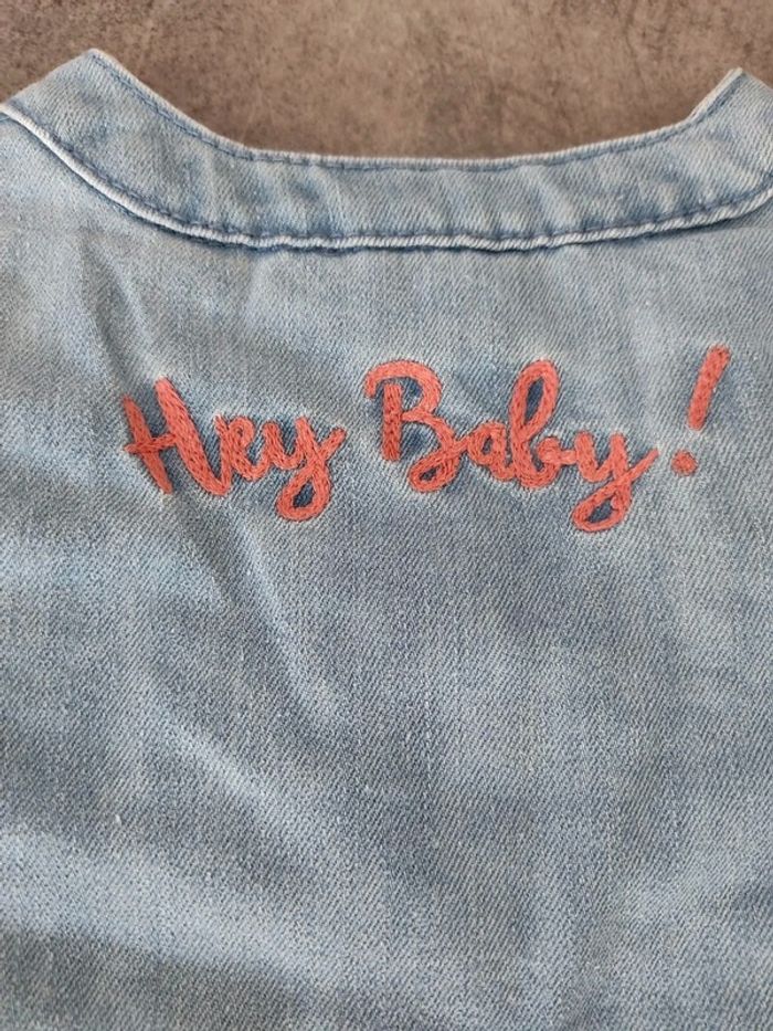 Veste en jean taille 9mois