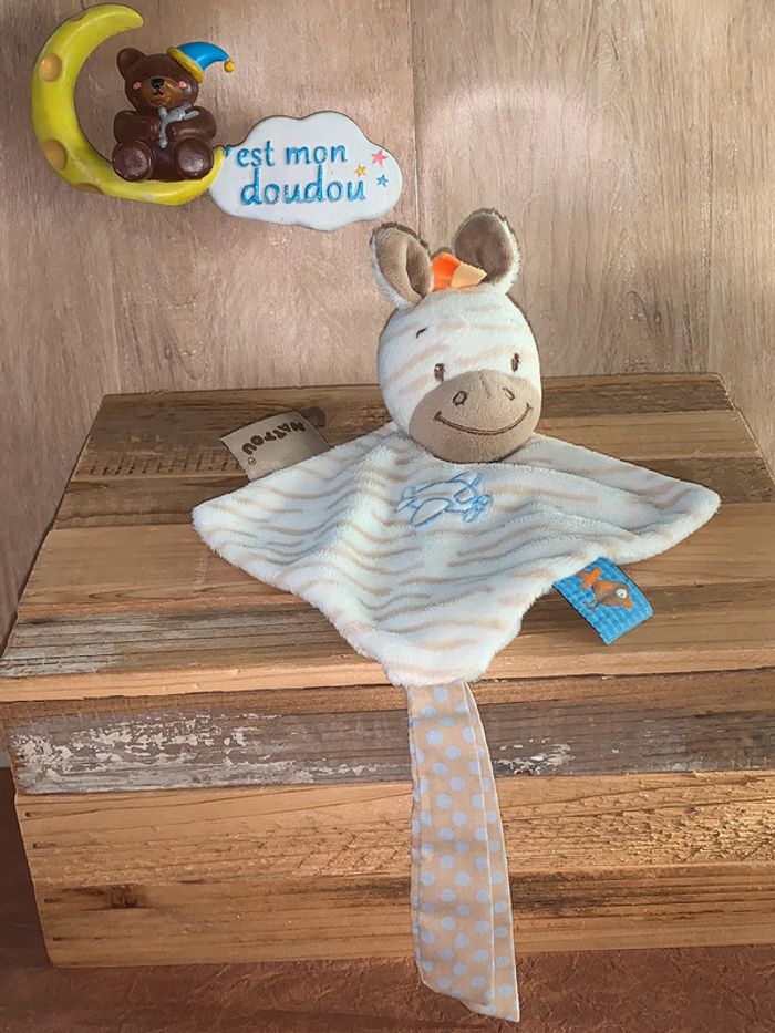 NT141 doudou zèbre 🦓 nattou