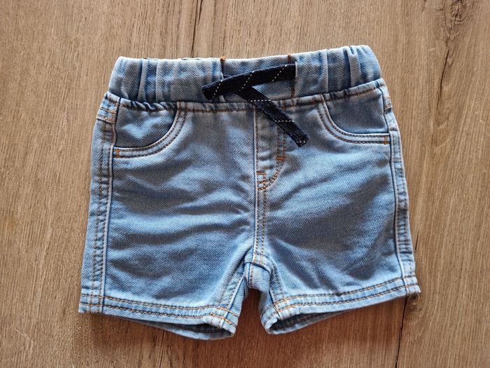 Short en jeans