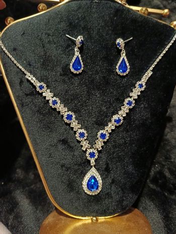 Parure couleur Argent avec diamants