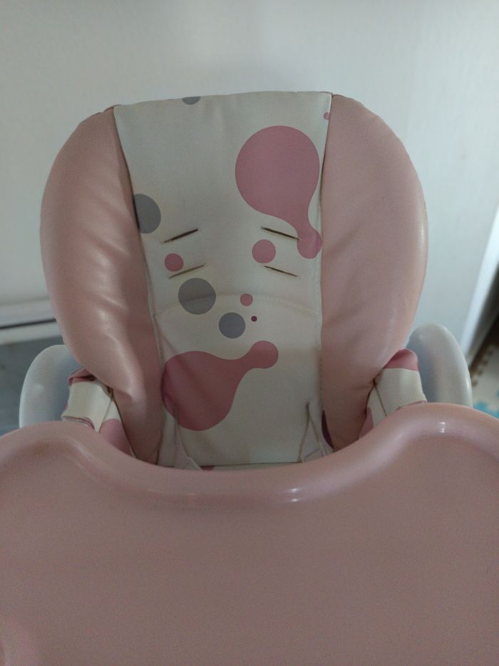 chaise haute pour bébé - photo numéro 2