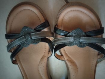 Jolies scandales cœur pailleté pointure 34